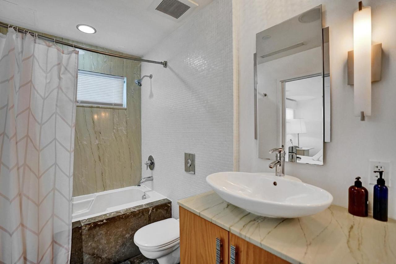 Amazing Two Bedroom Apartments Ocean View- Miami Beach Exterior foto